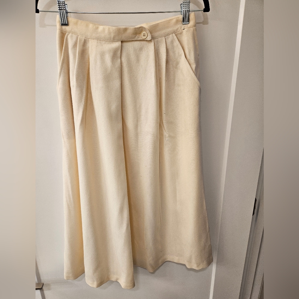 NWOT - Vintage "Claude" Wool Winter White Skirt